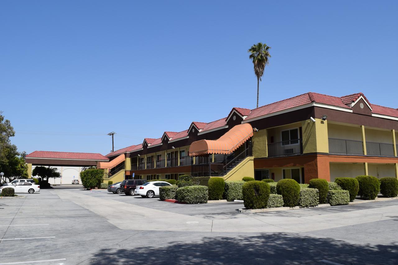 Budget Inn La Puente Dış mekan fotoğraf